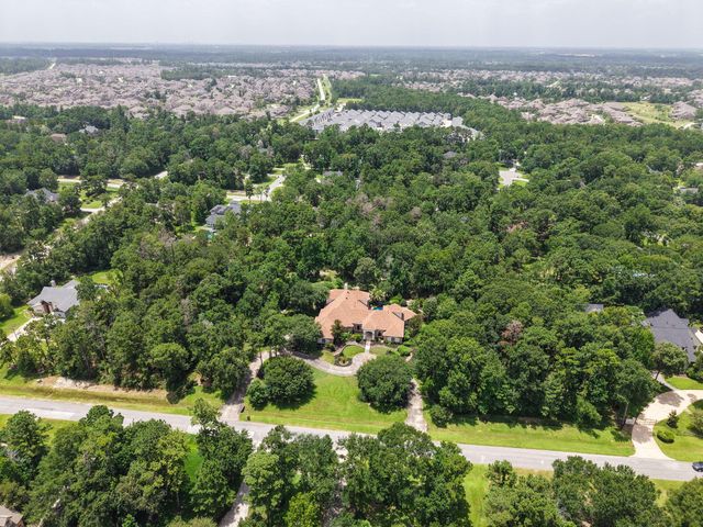 3415 W Benders Landing Boulevard, Spring, TX 77386