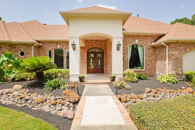 3415 W Benders Landing Boulevard, Spring, TX 77386