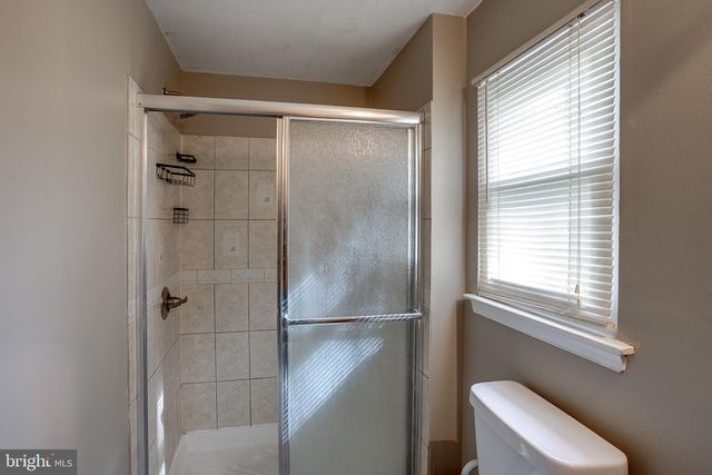 38 YALE RD, Marlton, NJ 08053