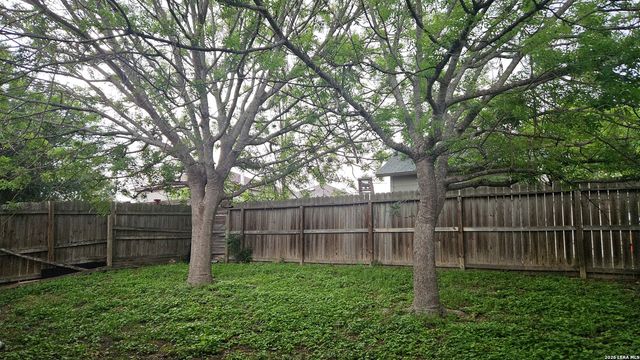 9943 SUNSET PL, San Antonio, TX 78245