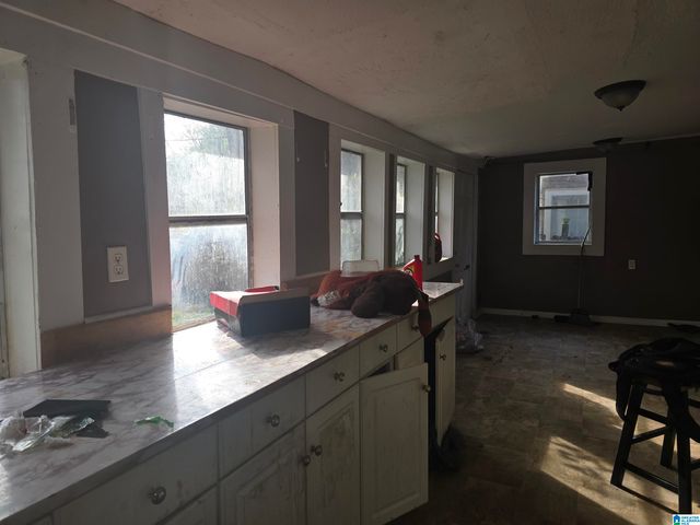 1515 ARLINGTON AVENUE, Bessemer, AL 35020