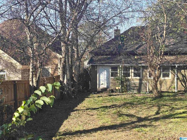 1515 ARLINGTON AVENUE, Bessemer, AL 35020