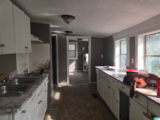 1515 ARLINGTON AVENUE, Bessemer, AL 35020