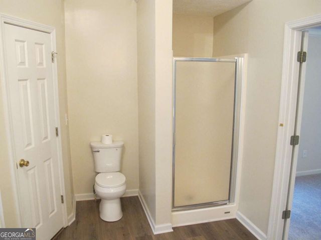 518 Red Tip Court, Loganville, GA 30052