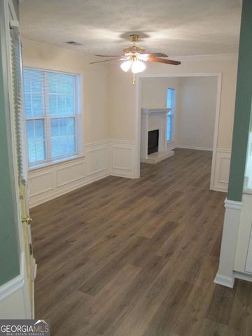 518 Red Tip Court, Loganville, GA 30052