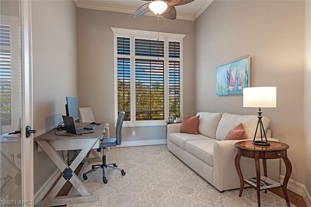 2360 SNOOK DR, Naples, FL 34102