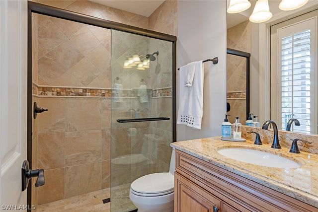 2360 SNOOK DR, Naples, FL 34102