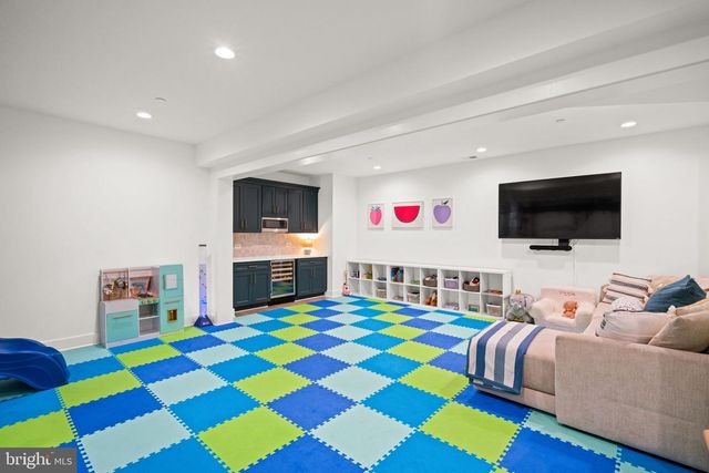 4529 ROSEDALE AVE, Bethesda, MD 20814