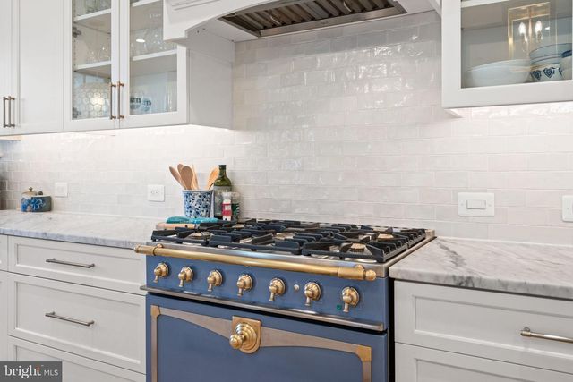 4529 ROSEDALE AVE, Bethesda, MD 20814