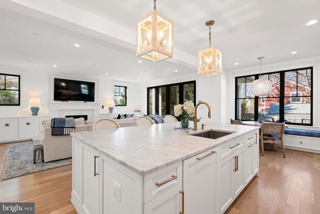 4529 ROSEDALE AVE, Bethesda, MD 20814