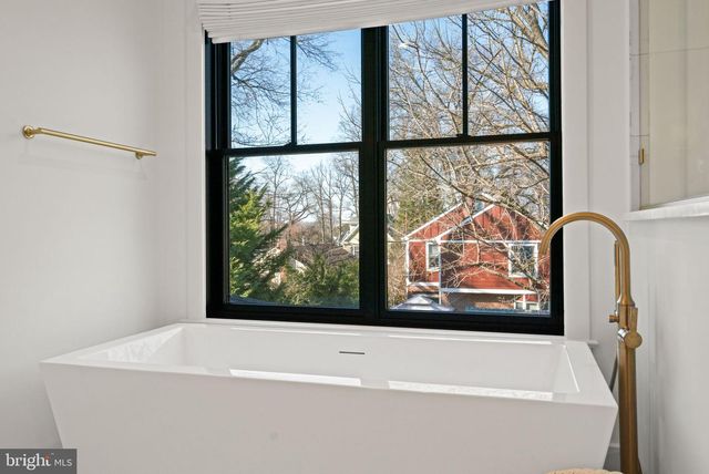 4529 ROSEDALE AVE, Bethesda, MD 20814