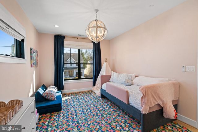 4529 ROSEDALE AVE, Bethesda, MD 20814