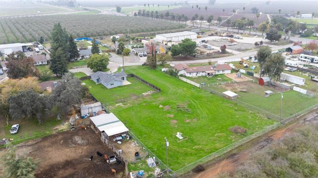 14117 Cates Court, Chowchilla, CA 93610