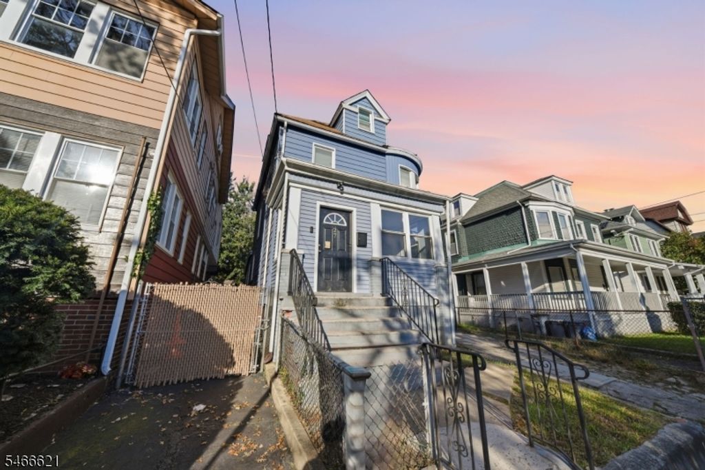 27 Richelieu Ter, Newark City, NJ 07106 — photo 3
