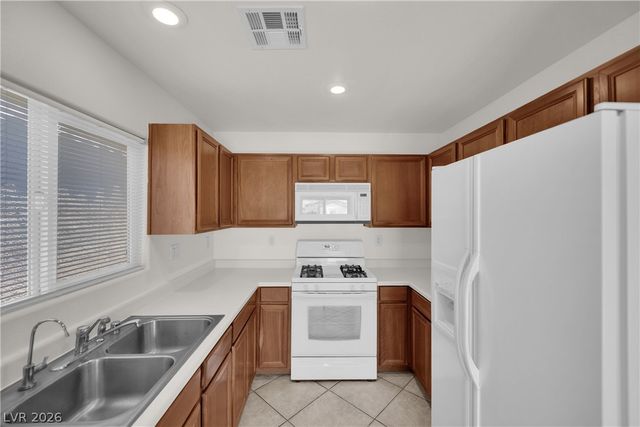 6271 Pangea Avenue, Las Vegas, NV 89139