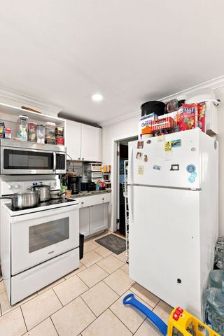 89 Eutaw Ave, Lynn, MA 01902