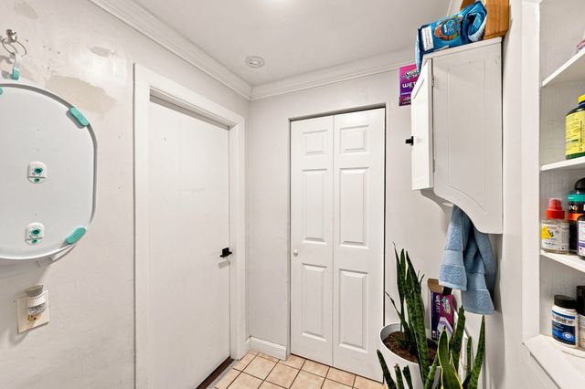 89 Eutaw Ave, Lynn, MA 01902