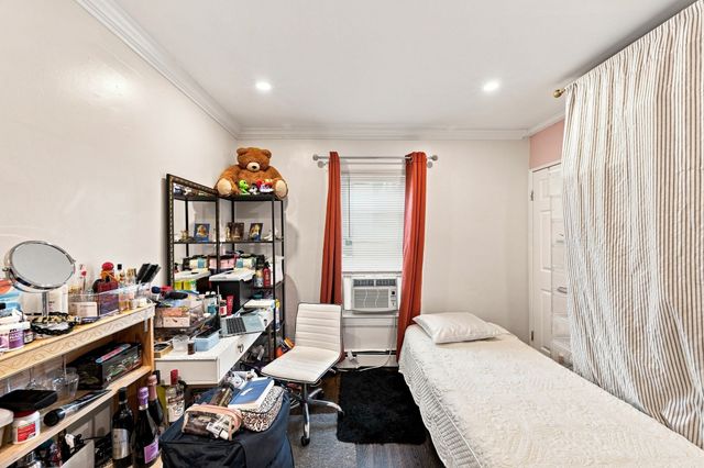 89 Eutaw Ave, Lynn, MA 01902