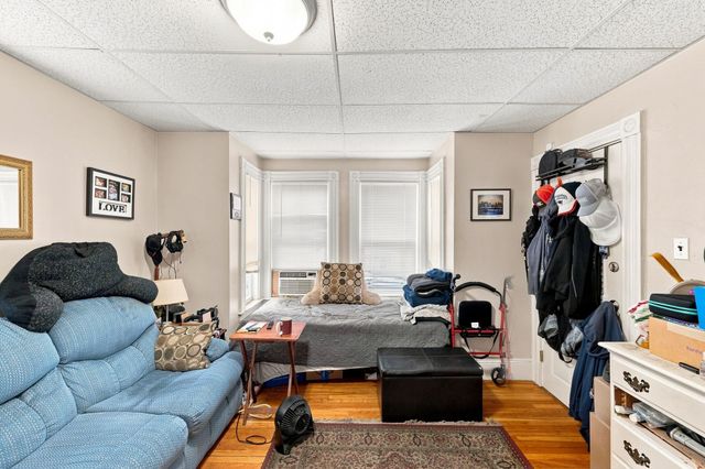 89 Eutaw Ave, Lynn, MA 01902