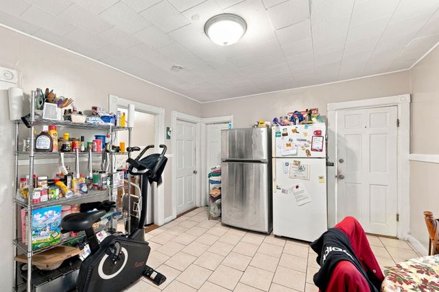 89 Eutaw Ave, Lynn, MA 01902