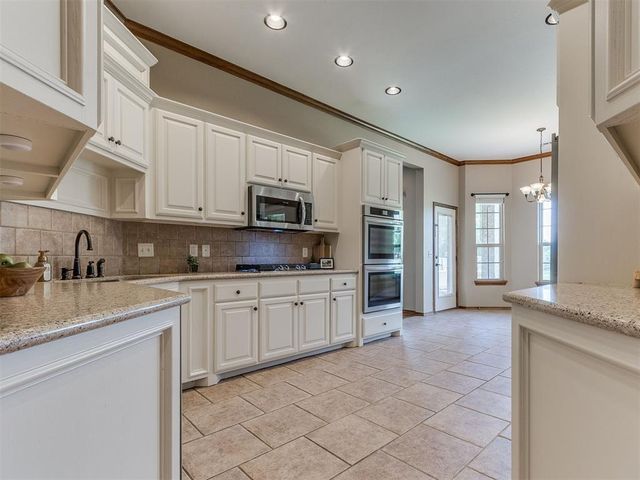 4174 Michael Road, Edmond, OK 73025