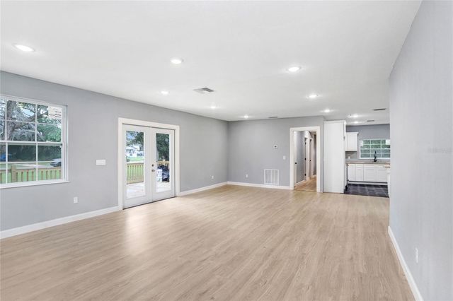 310 S DELANEY AVENUE, Avon Park, FL 33825