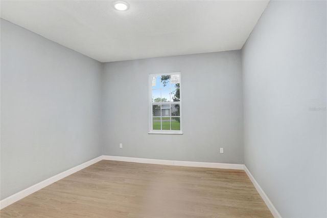 310 S DELANEY AVENUE, Avon Park, FL 33825