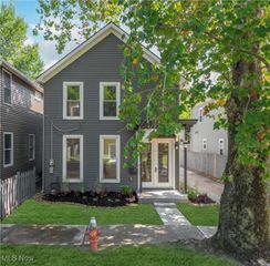 2311 W 40th Street, Cleveland, OH 44113