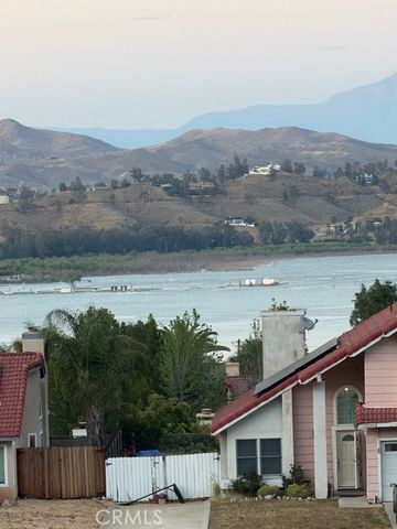 33450 Walham, Lake Elsinore, CA 92530