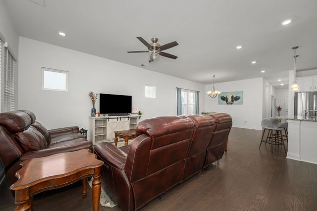 108 Sherringham Way, White House, TN 37188