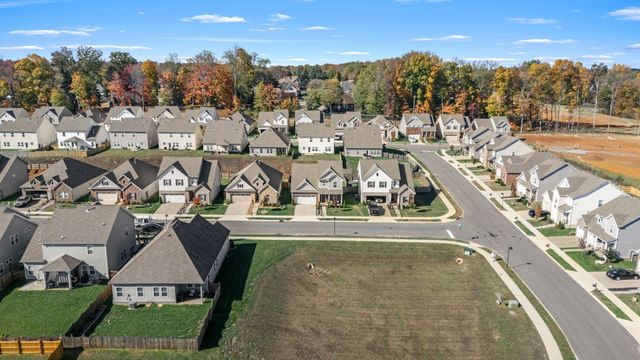 108 Sherringham Way, White House, TN 37188