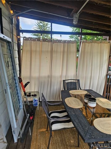 120 81st Street, Niagara Falls, NY 14304