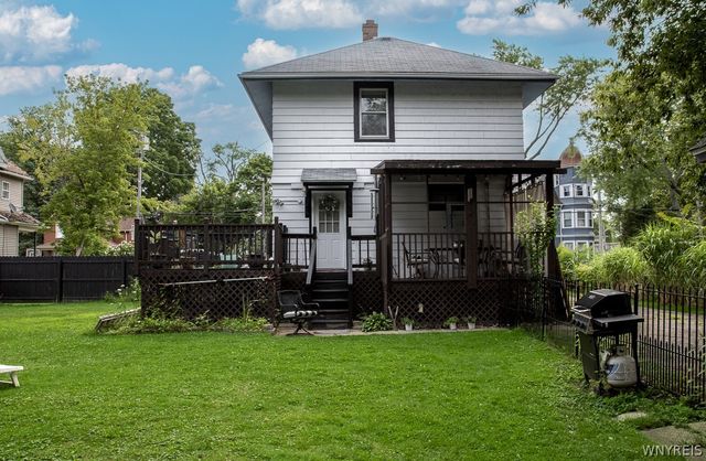 120 81st Street, Niagara Falls, NY 14304