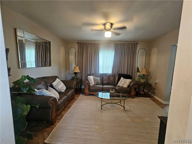 120 81st Street, Niagara Falls, NY 14304