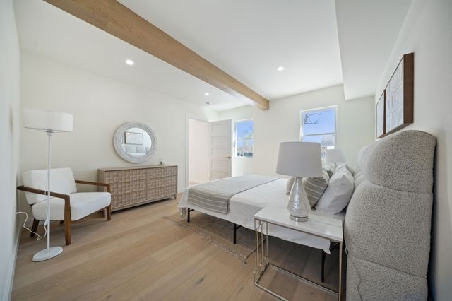 2619 Peninsula Drive, Grapevine, TX 76051