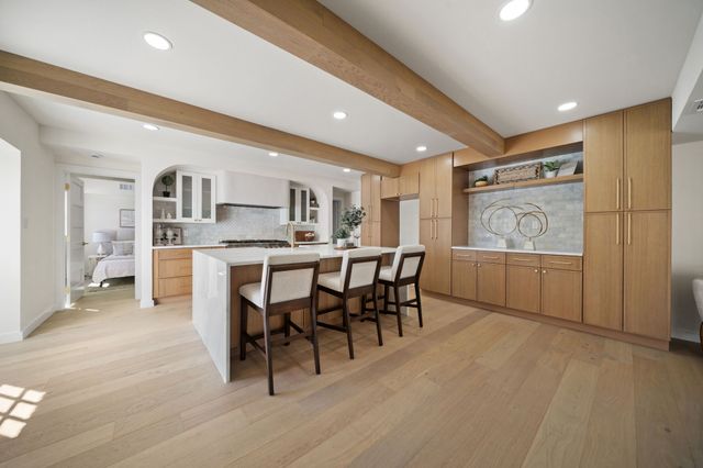 2619 Peninsula Drive, Grapevine, TX 76051