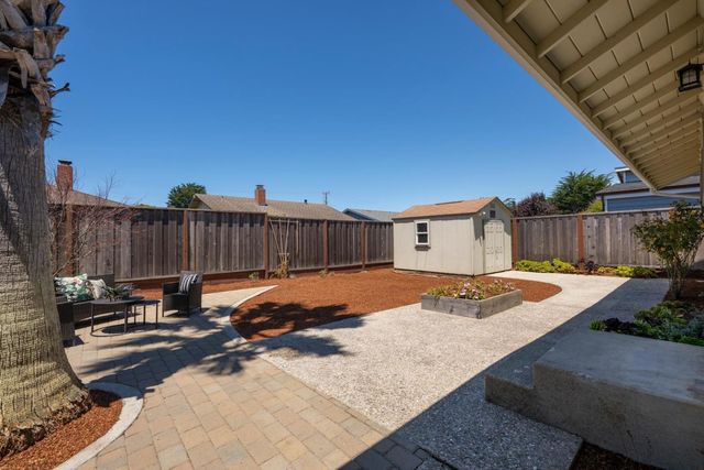 465 TERRACE Avenue, Moss Beach, CA 94038