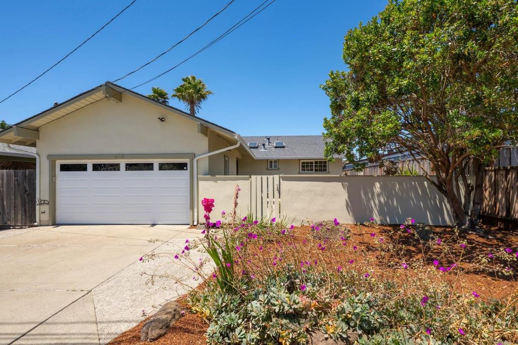 465 TERRACE Avenue, Moss Beach, CA 94038