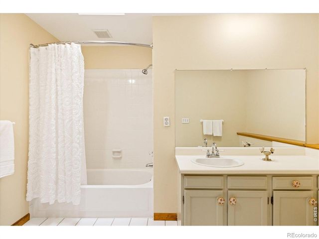 124 Deer Trail Circle, Boulder, CO 80302