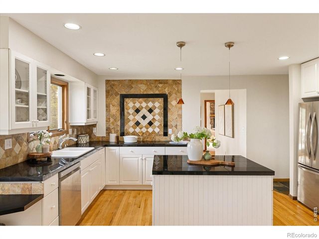 124 Deer Trail Circle, Boulder, CO 80302