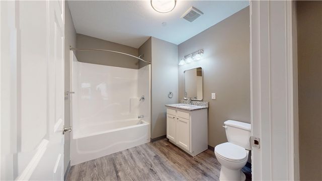 1450 Fifth Avenue 305, Downtown Pgh, PA 15219