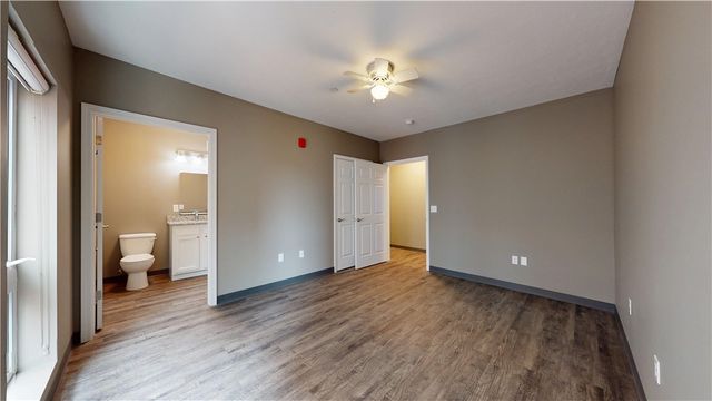 1450 Fifth Avenue 305, Downtown Pgh, PA 15219