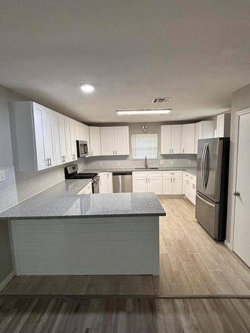 26019 Leafywood Drive, Spring, TX 77386