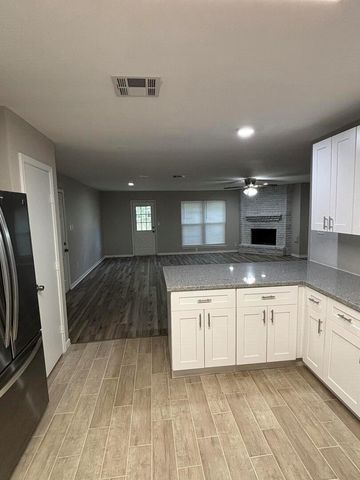 26019 Leafywood Drive, Spring, TX 77386
