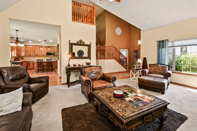 524 Quail Run Street, Rogersville, MO 65742