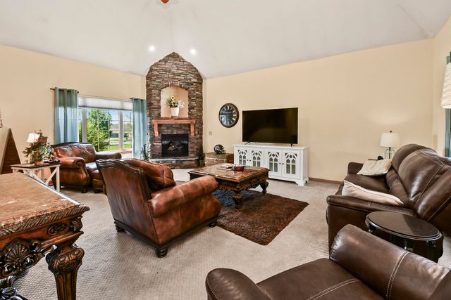 524 Quail Run Street, Rogersville, MO 65742