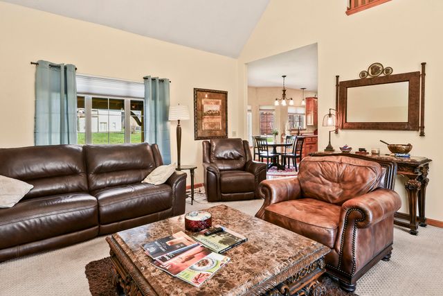 524 Quail Run Street, Rogersville, MO 65742