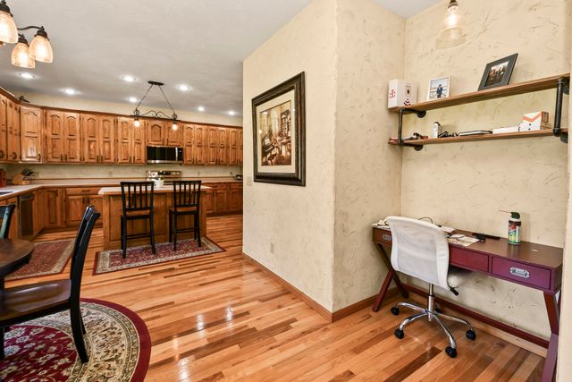 524 Quail Run Street, Rogersville, MO 65742