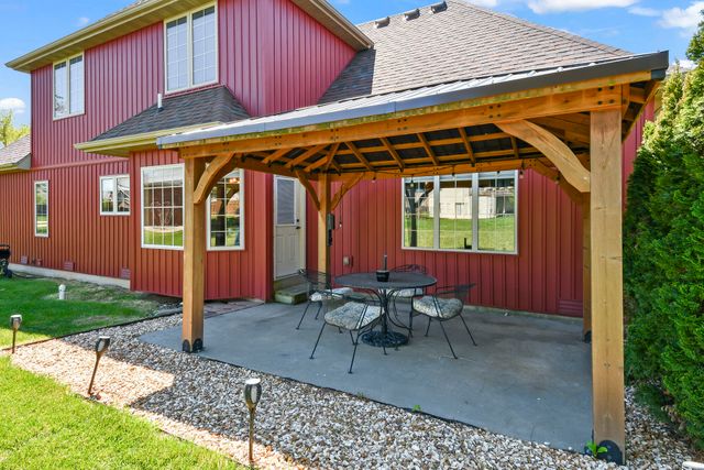 524 Quail Run Street, Rogersville, MO 65742