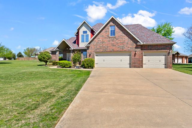 524 Quail Run Street, Rogersville, MO 65742